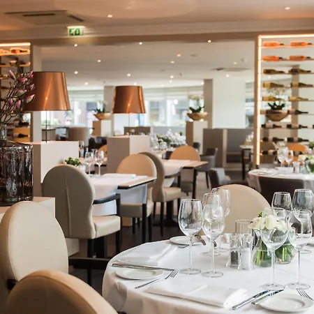 Golden Tulip Centre Hotel 4*