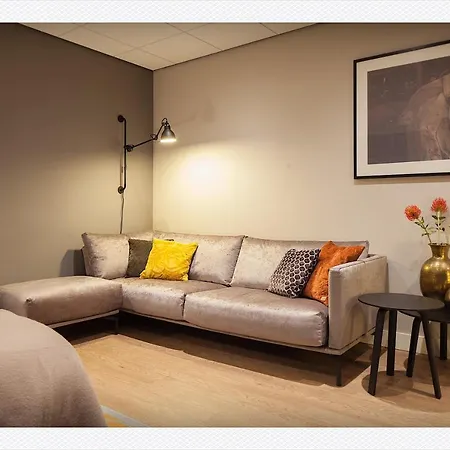 Golden Tulip Centre Hotel 4*