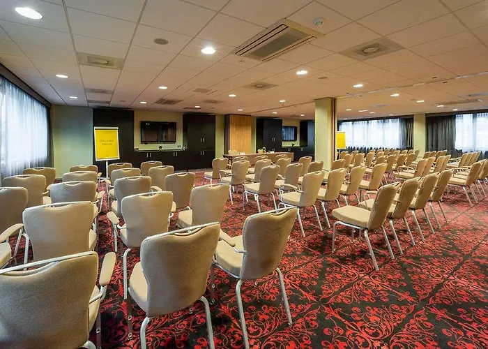 Hotel Golden Tulip Centre Leida