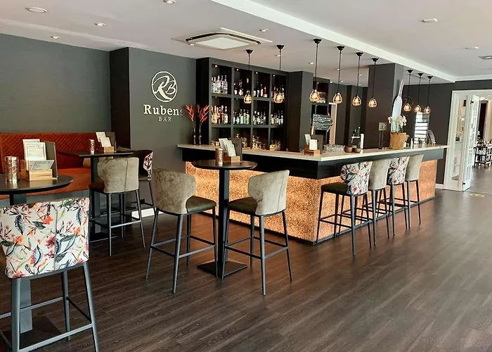 Golden Tulip Centre 4* Leiden