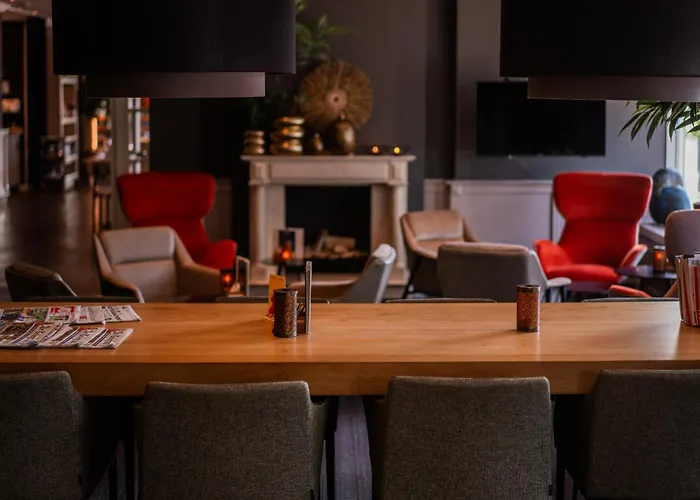 Hotell Golden Tulip Centre 4*