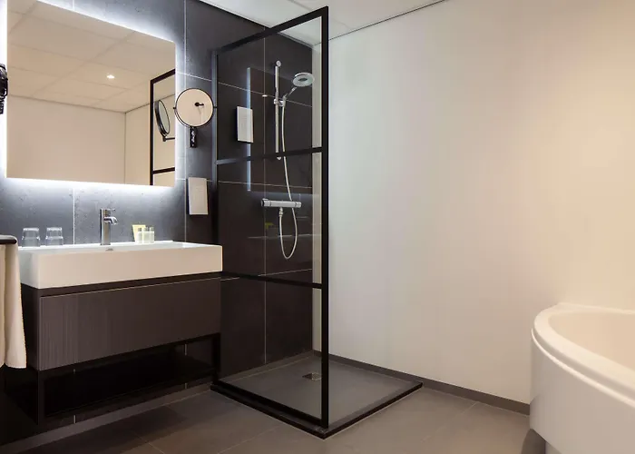 ホテル ゴールデン チューリップ センター