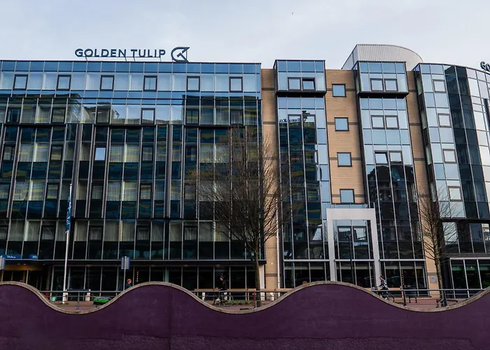 Golden Tulip Centre Hotel