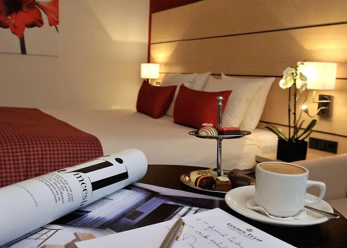 Hotel Golden Tulip Centre 4*